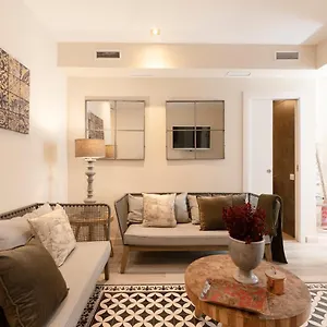 https://apartments-one-barcelona.topbarcelonahotels.com