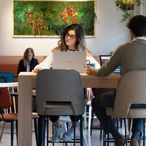 Hotell Bed4u Pamplona, Cordovilla